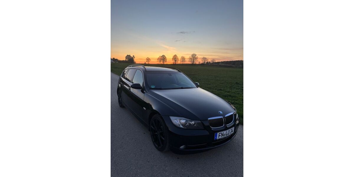 BMW 330 262.000 km 7.900 &euro; Ravensburg 88212