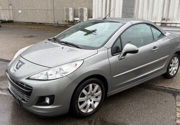 Peugeot 207 128.000 km 4.890 &euro; Friedrichshafen 88045