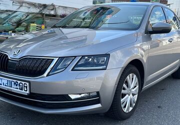 Skoda Octavia 90.000 km 15.700 &euro; Konstanz 78464