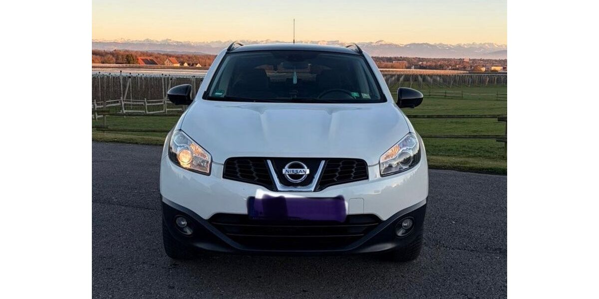 Nissan Qashqai 110.000 km 8.900 &euro; Friedrichshafen 88046