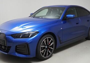 BMW i4 12.848 km 55.990 &euro; Ravensburg 88213