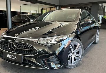Mercedes-Benz CLA 180 9.000 km 54.127 &euro; Ravensburg 88214